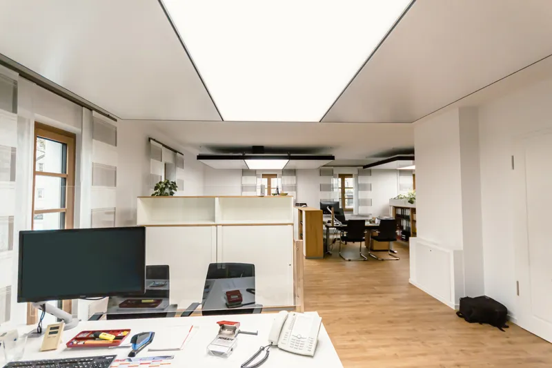 VBG Straubing: Projektaufnahme mit interpanel Deckensegeln