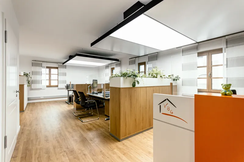 VBG Straubing: Projektaufnahme mit interpanel Deckensegeln