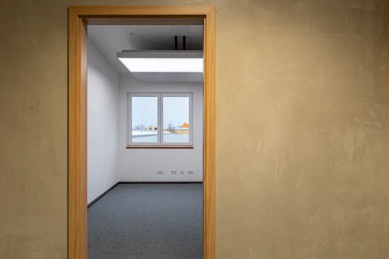 BENS Immobilien Berlin: Projektaufnahme mit interpanel Deckensegeln