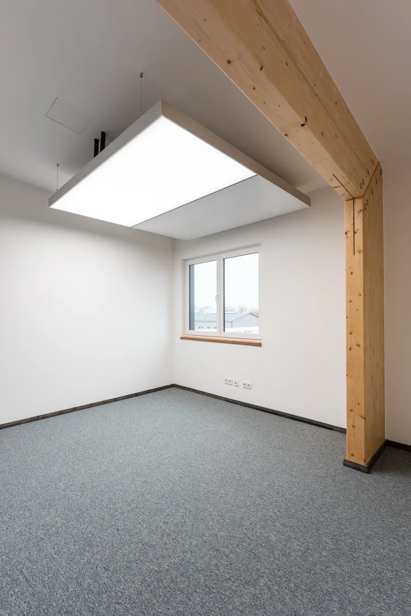 BENS Immobilien Berlin: Projektaufnahme mit interpanel Deckensegeln