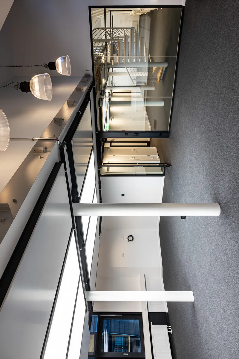 Cresco Real Estate Berlin: Projektaufnahme mit interpanel Deckensegeln