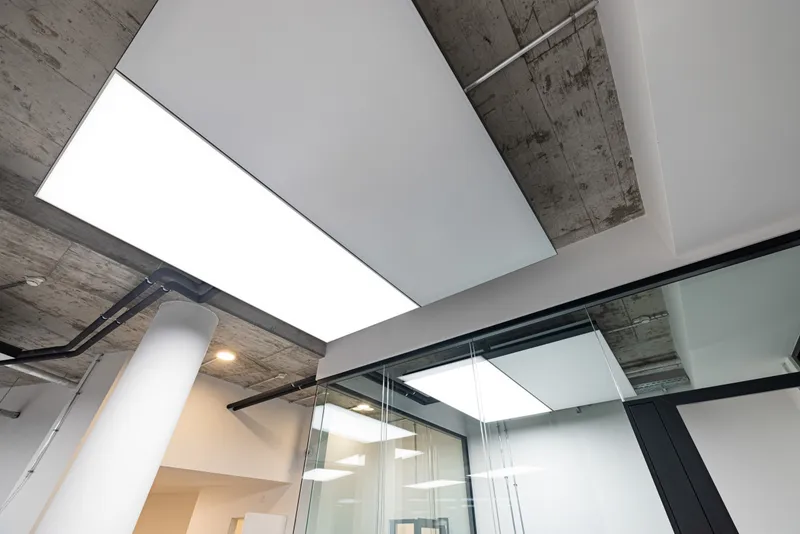 Cresco Real Estate Berlin: Projektaufnahme mit interpanel Deckensegeln