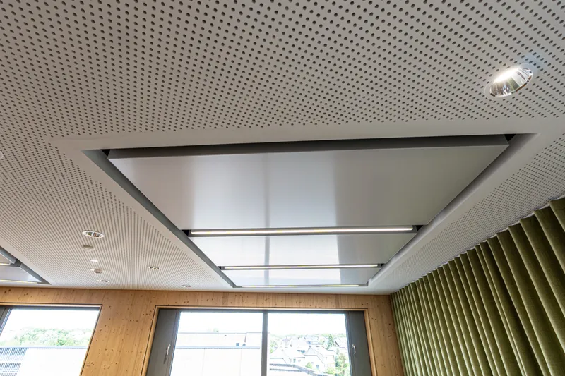 Musikschule Mamer: Projektaufnahme mit interpanel Deckensegeln
