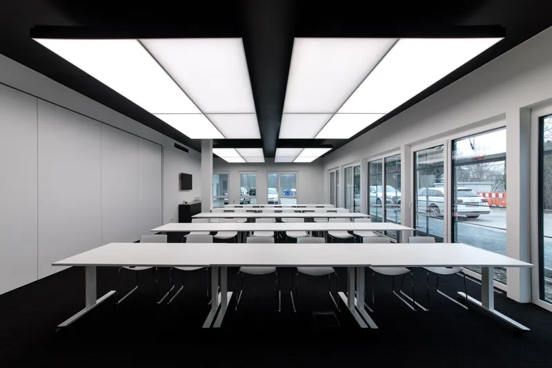Wahl Gruppe Reutlingen: Projektaufnahme mit interpanel Deckensegeln