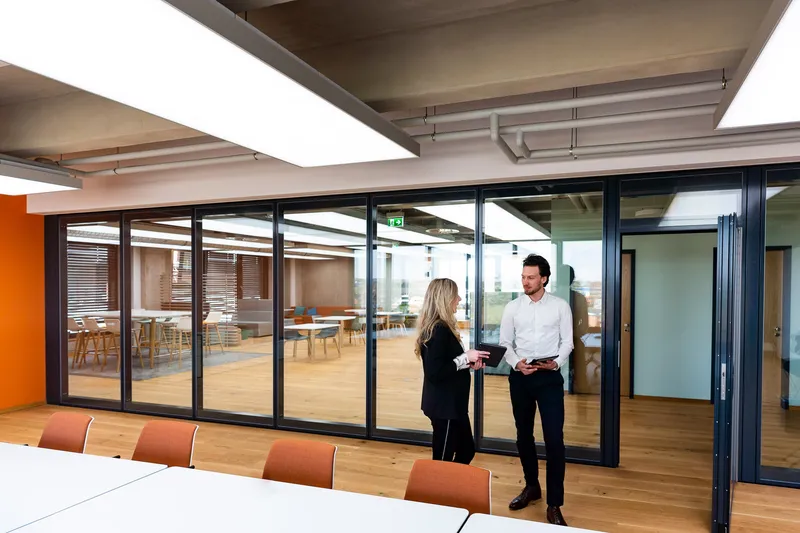 Kroop & Co: Projektaufnahme mit interpanel Deckensegeln